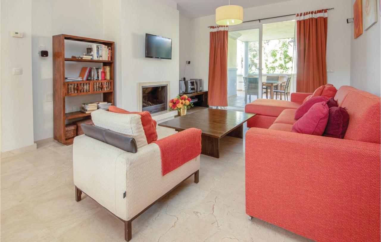 Beautiful Apartment In Marbella-Cabopino With 2 Bedrooms, Wifi And Outdoor Swimming Pool Ngoại thất bức ảnh